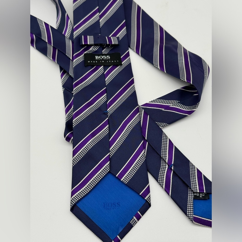 Boss Hugo Boss silk tie made in Italy